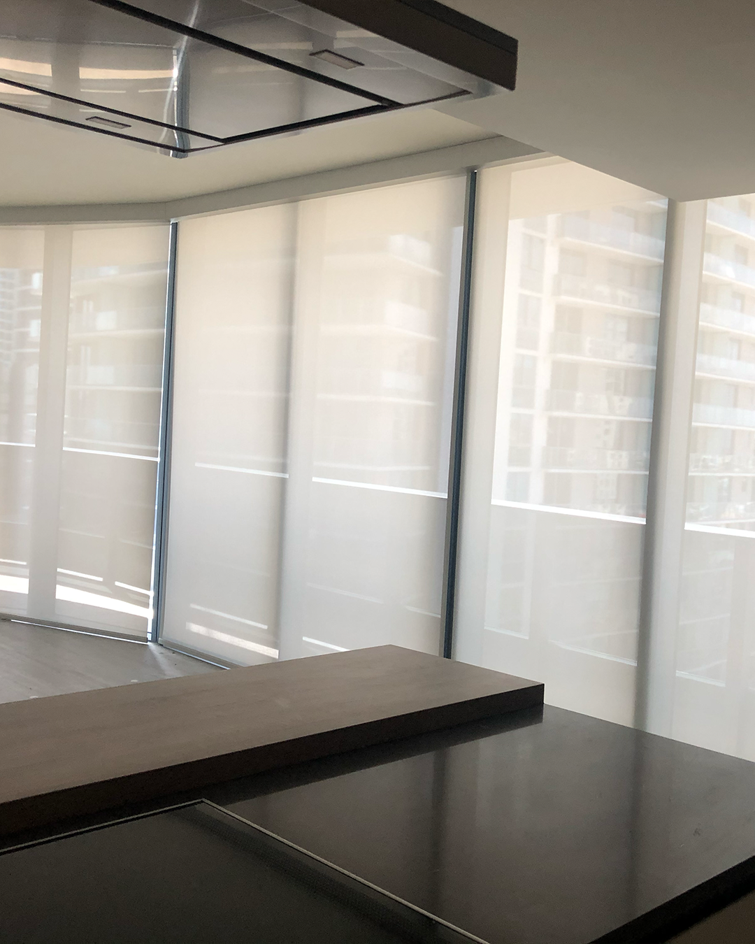 roller-at-screen-006